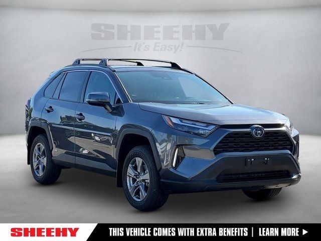 2024 Toyota RAV4 Hybrid XLE