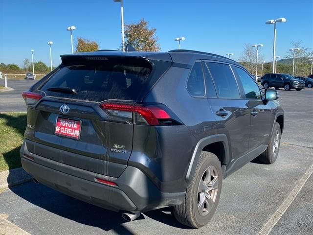 2024 Toyota RAV4 Hybrid XLE