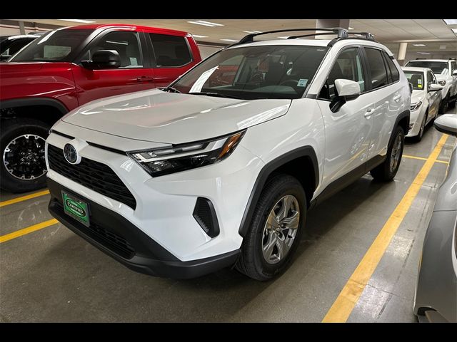 2024 Toyota RAV4 Hybrid XLE