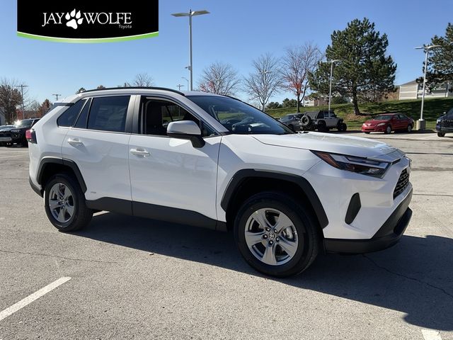 2024 Toyota RAV4 Hybrid XLE