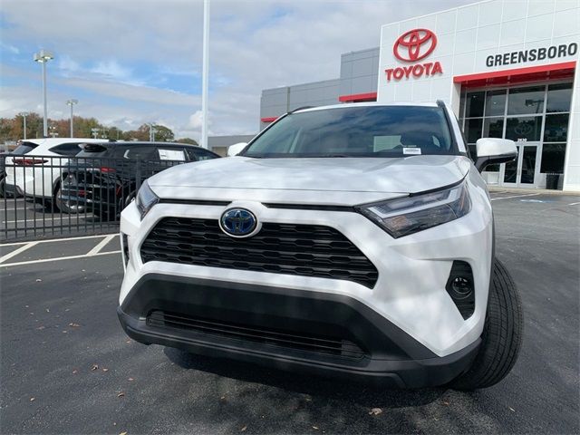 2024 Toyota RAV4 Hybrid XLE