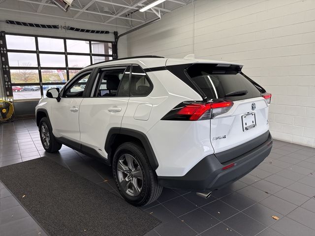 2024 Toyota RAV4 Hybrid XLE