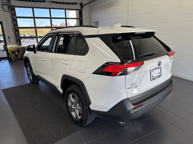 2024 Toyota RAV4 Hybrid XLE