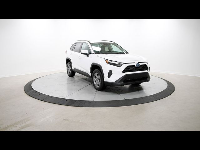 2024 Toyota RAV4 Hybrid XLE