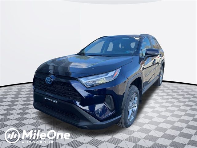 2024 Toyota RAV4 Hybrid XLE