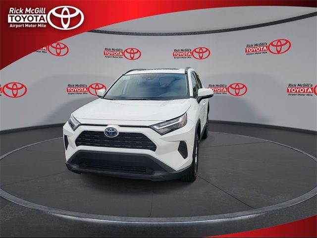 2024 Toyota RAV4 Hybrid XLE