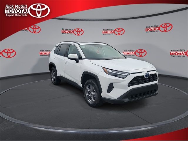 2024 Toyota RAV4 Hybrid XLE