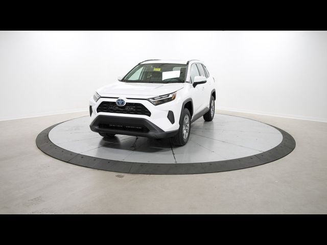 2024 Toyota RAV4 Hybrid XLE