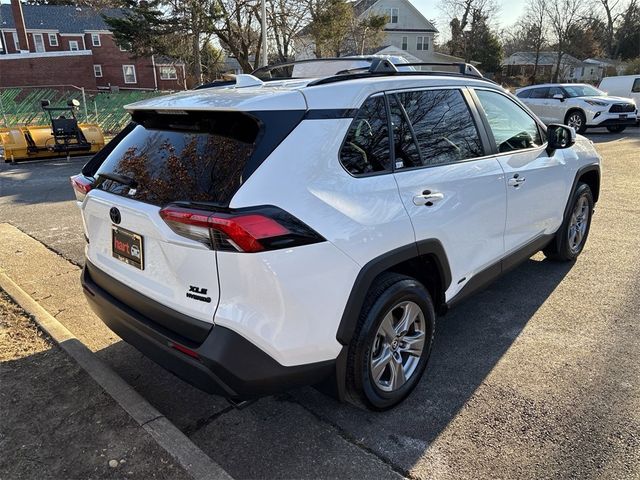 2024 Toyota RAV4 Hybrid XLE