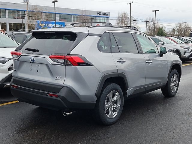 2024 Toyota RAV4 Hybrid XLE