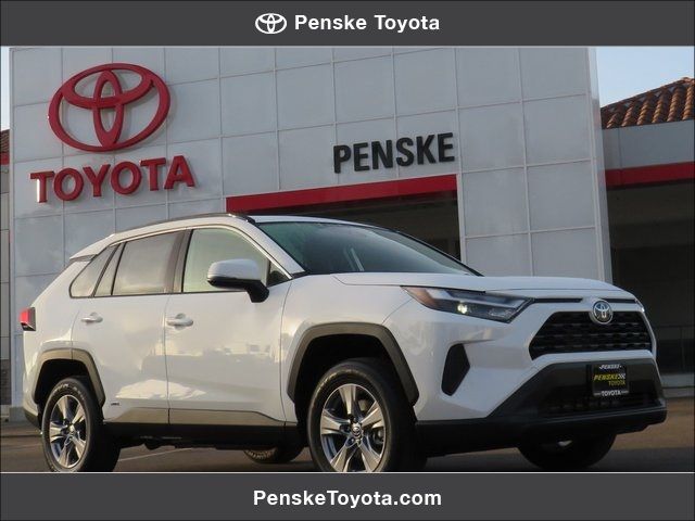 2024 Toyota RAV4 Hybrid XLE