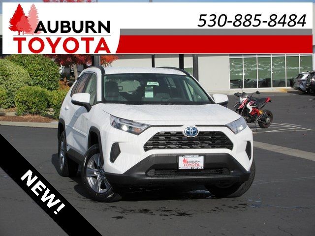 2024 Toyota RAV4 Hybrid XLE