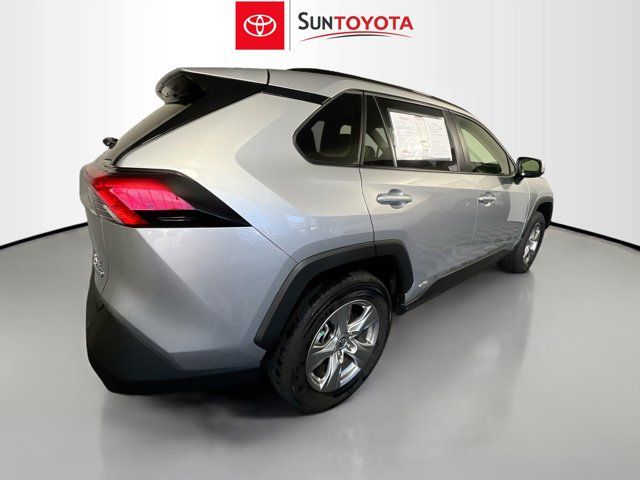 2024 Toyota RAV4 Hybrid XLE