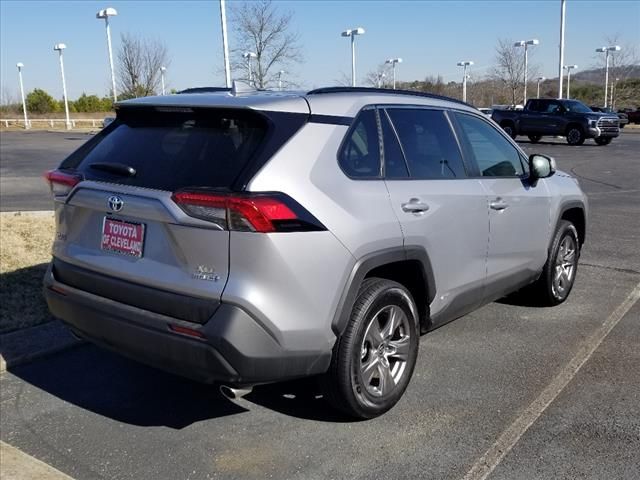 2024 Toyota RAV4 Hybrid XLE