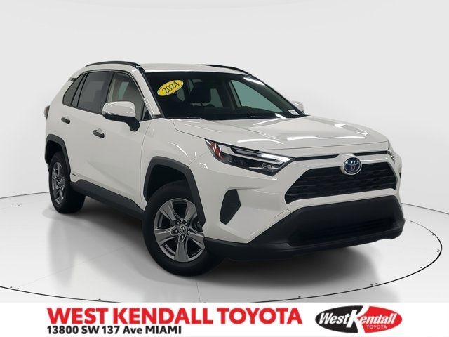 2024 Toyota RAV4 Hybrid XLE