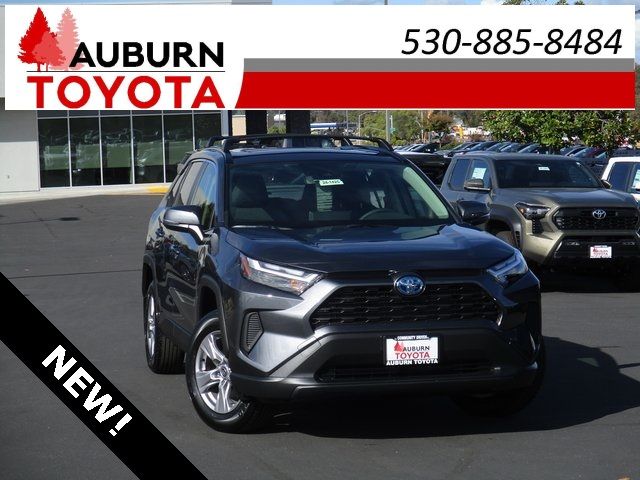 2024 Toyota RAV4 Hybrid XLE