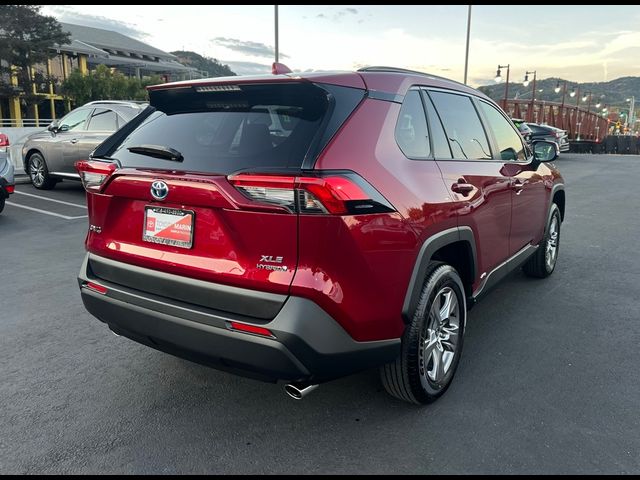 2024 Toyota RAV4 Hybrid XLE