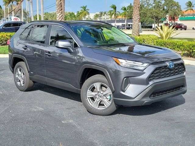 2024 Toyota RAV4 Hybrid XLE