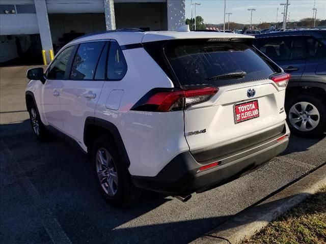 2024 Toyota RAV4 Hybrid XLE