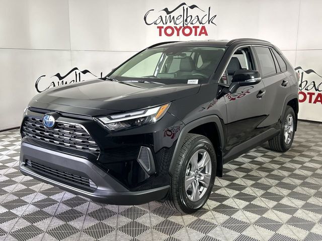 2024 Toyota RAV4 Hybrid XLE