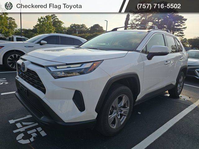 2024 Toyota RAV4 Hybrid XLE