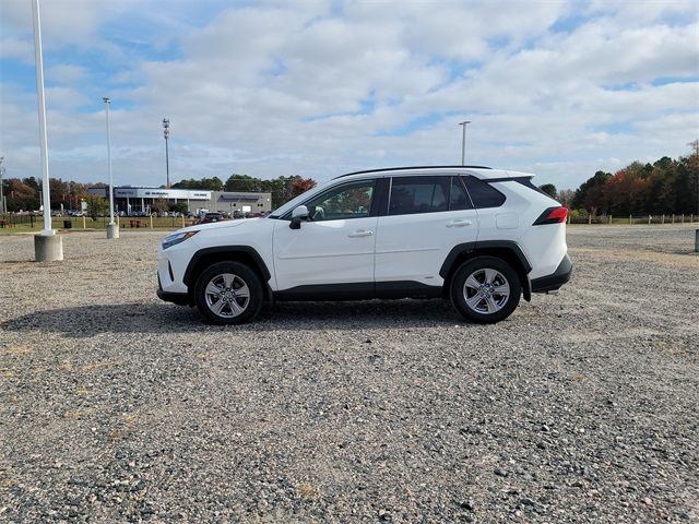 2024 Toyota RAV4 Hybrid XLE