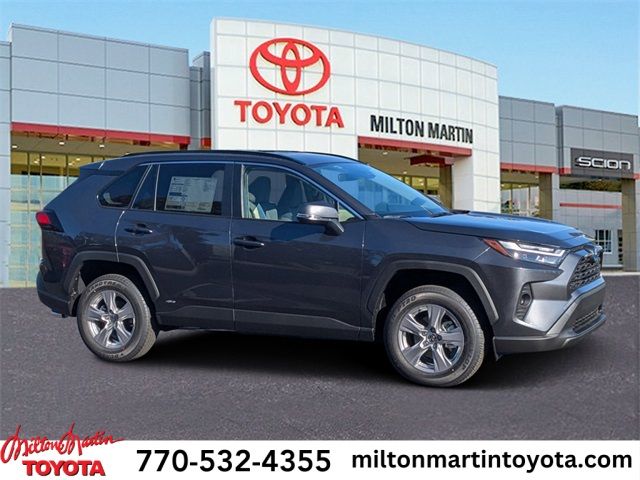 2024 Toyota RAV4 Hybrid XLE