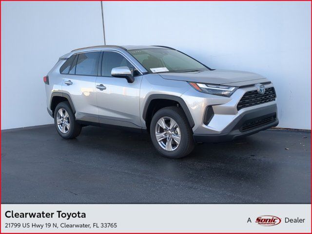 2024 Toyota RAV4 Hybrid XLE