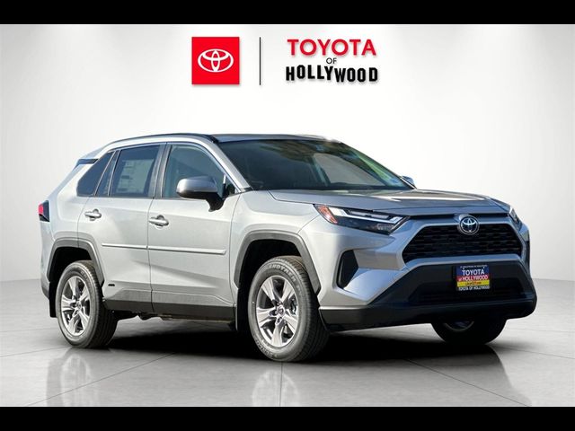 2024 Toyota RAV4 Hybrid XLE