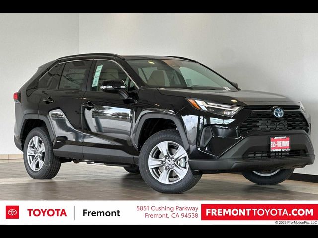 2024 Toyota RAV4 Hybrid XLE