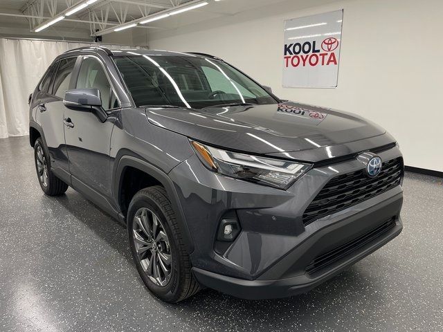 2024 Toyota RAV4 Hybrid XLE Premium