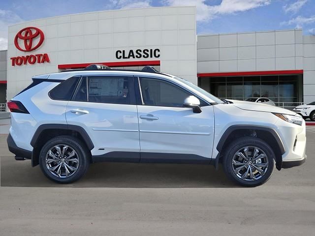 2024 Toyota RAV4 Hybrid XLE Premium