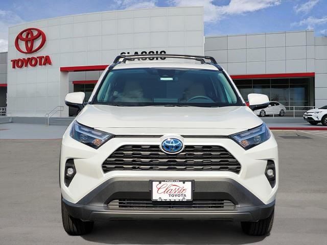 2024 Toyota RAV4 Hybrid XLE Premium