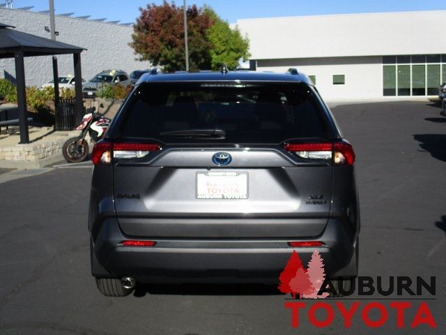 2024 Toyota RAV4 Hybrid XLE Premium