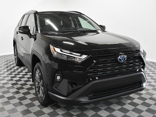 2024 Toyota RAV4 Hybrid XLE Premium