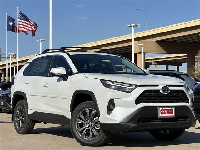 2024 Toyota RAV4 Hybrid XLE Premium