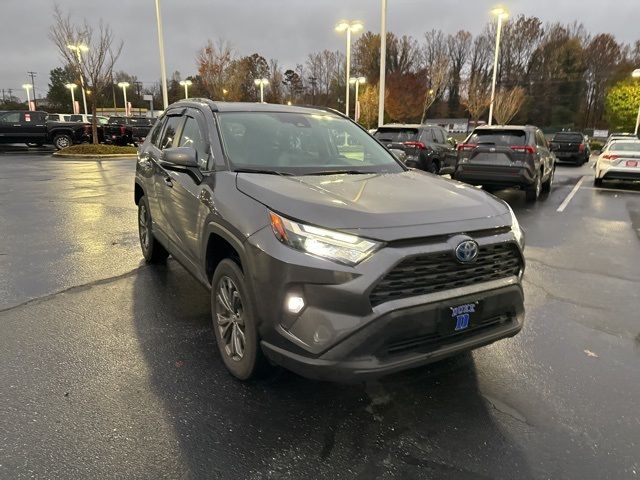 2024 Toyota RAV4 Hybrid XLE Premium