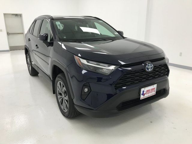 2024 Toyota RAV4 Hybrid XLE Premium