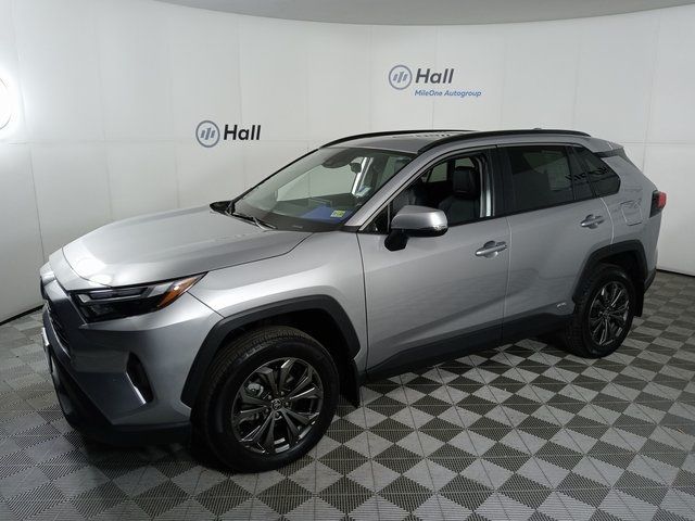 2024 Toyota RAV4 Hybrid XLE Premium