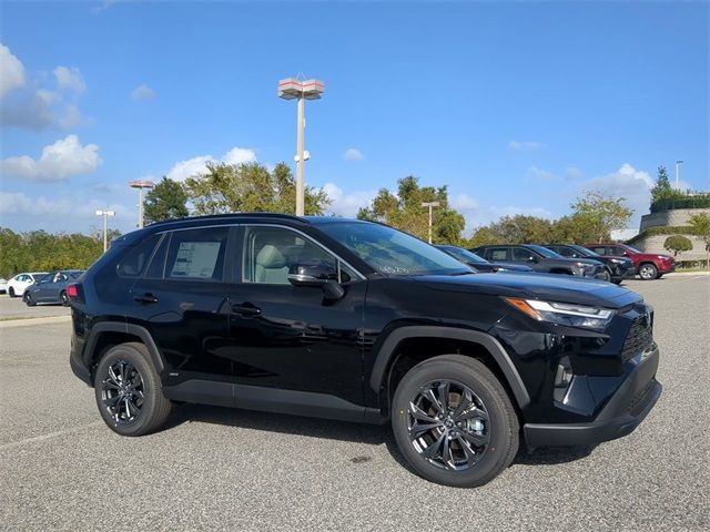 2024 Toyota RAV4 Hybrid XLE Premium