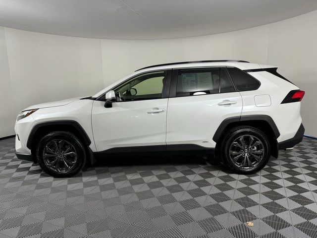 2024 Toyota RAV4 Hybrid XLE Premium