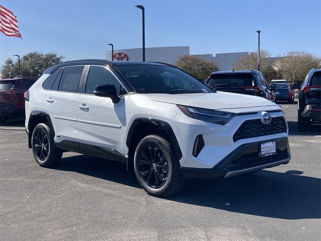 2024 Toyota RAV4 Hybrid XSE