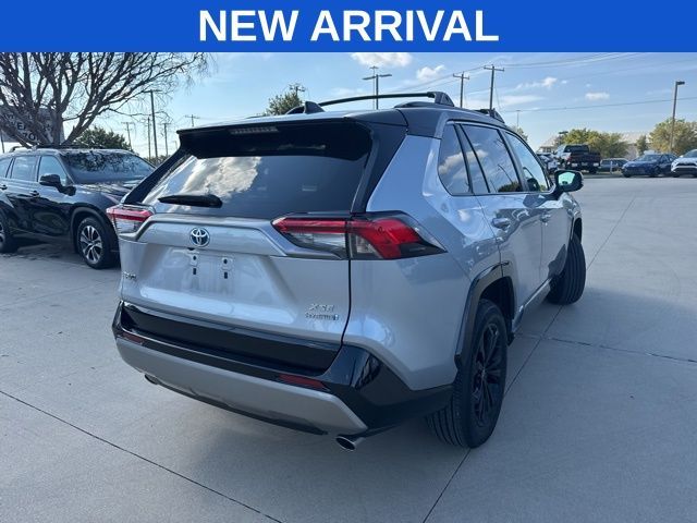 2024 Toyota RAV4 Hybrid XSE