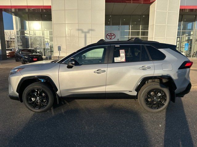 2024 Toyota RAV4 Hybrid XSE