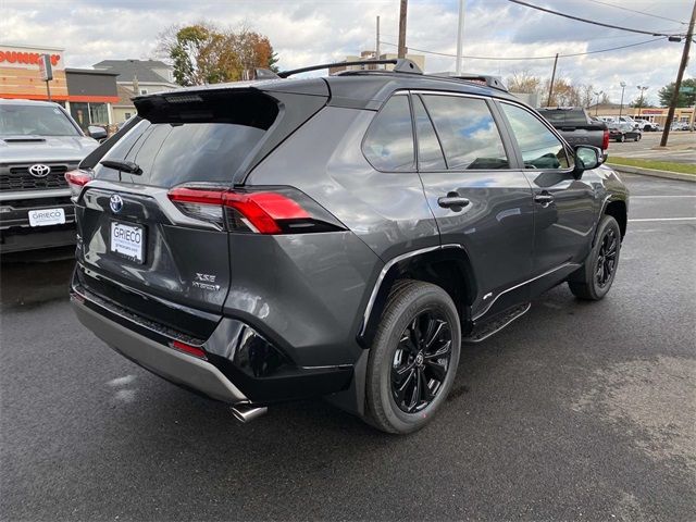 2024 Toyota RAV4 Hybrid XSE