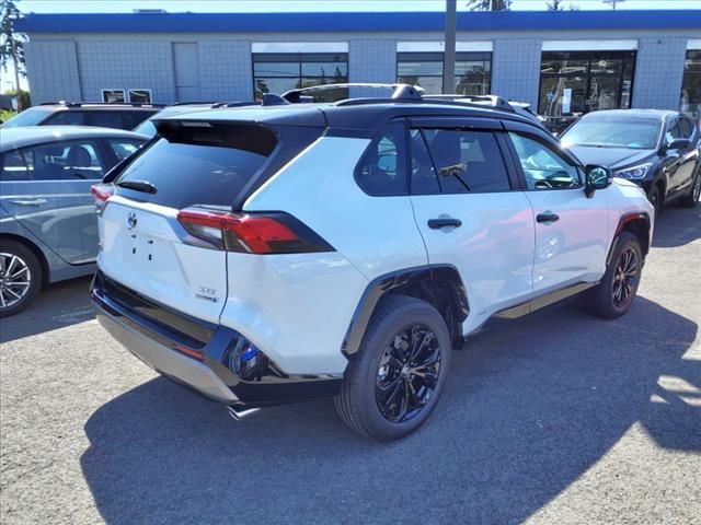 2024 Toyota RAV4 Hybrid XSE