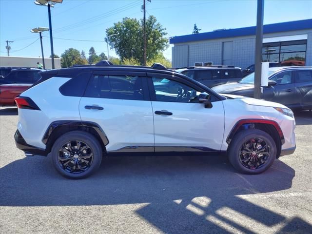 2024 Toyota RAV4 Hybrid XSE