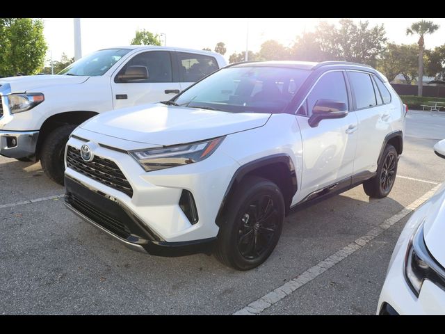 2024 Toyota RAV4 Hybrid XSE