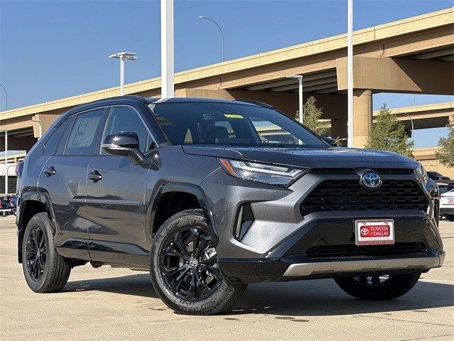 2024 Toyota RAV4 Hybrid XSE