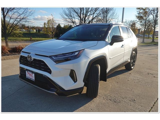 2024 Toyota RAV4 Hybrid XSE